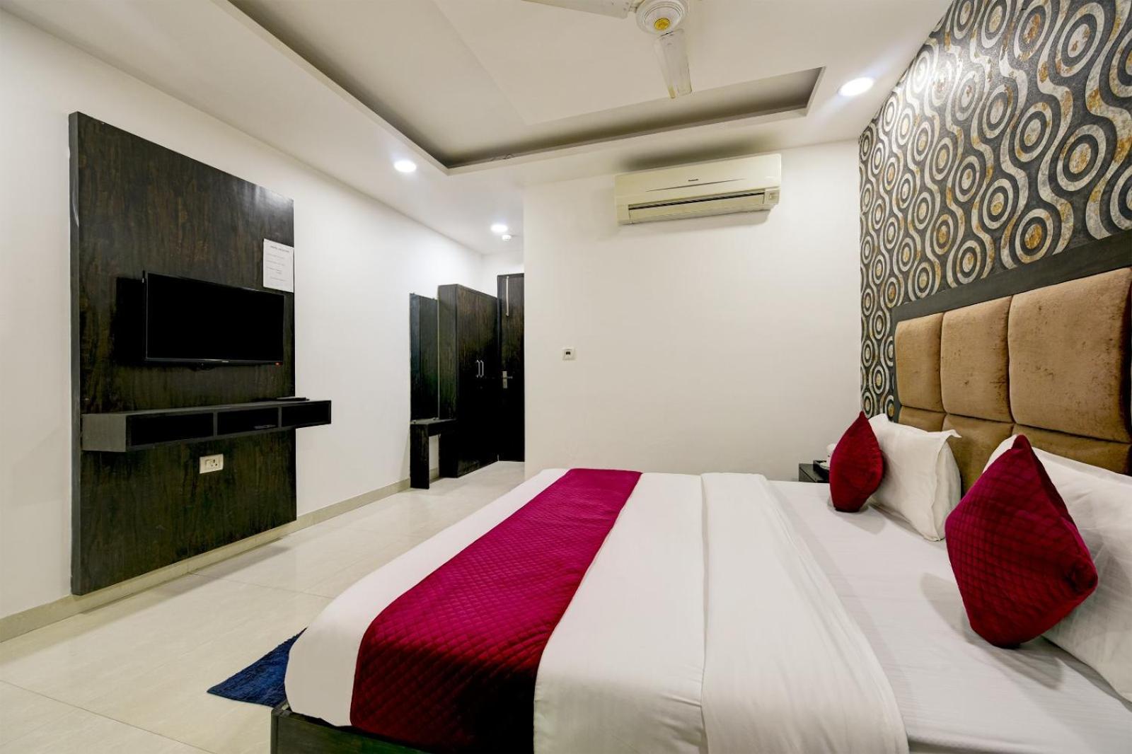 The Atlantes Suite Near Delhi Airport نيودلهي المظهر الخارجي الصورة